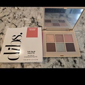 Dibs Peaches in Hand Eyeshadow Palette
